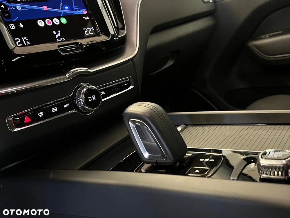 Volvo XC 60 T5 AWD Momentum - 20