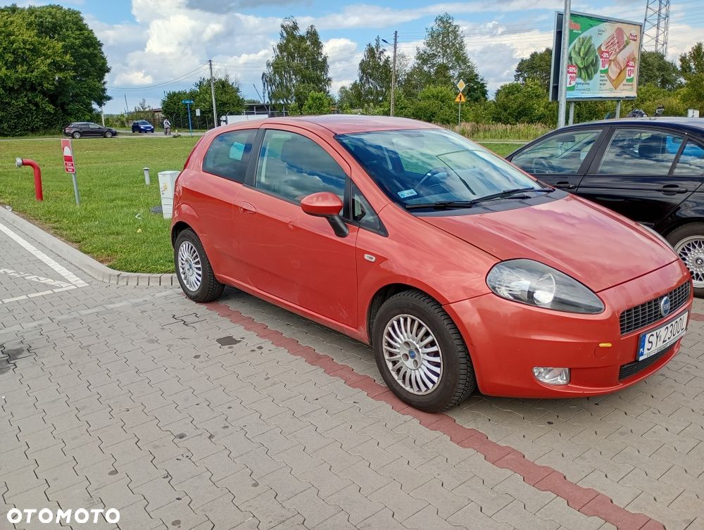 Fiat Grande Punto - 2