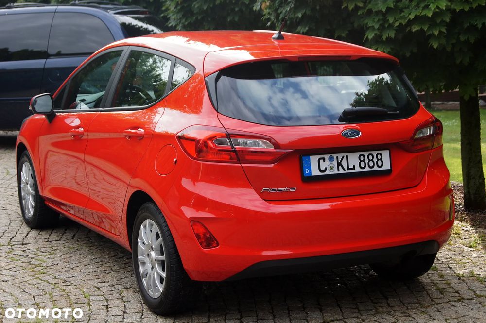 Ford Fiesta 1.1 S&S TREND - 17