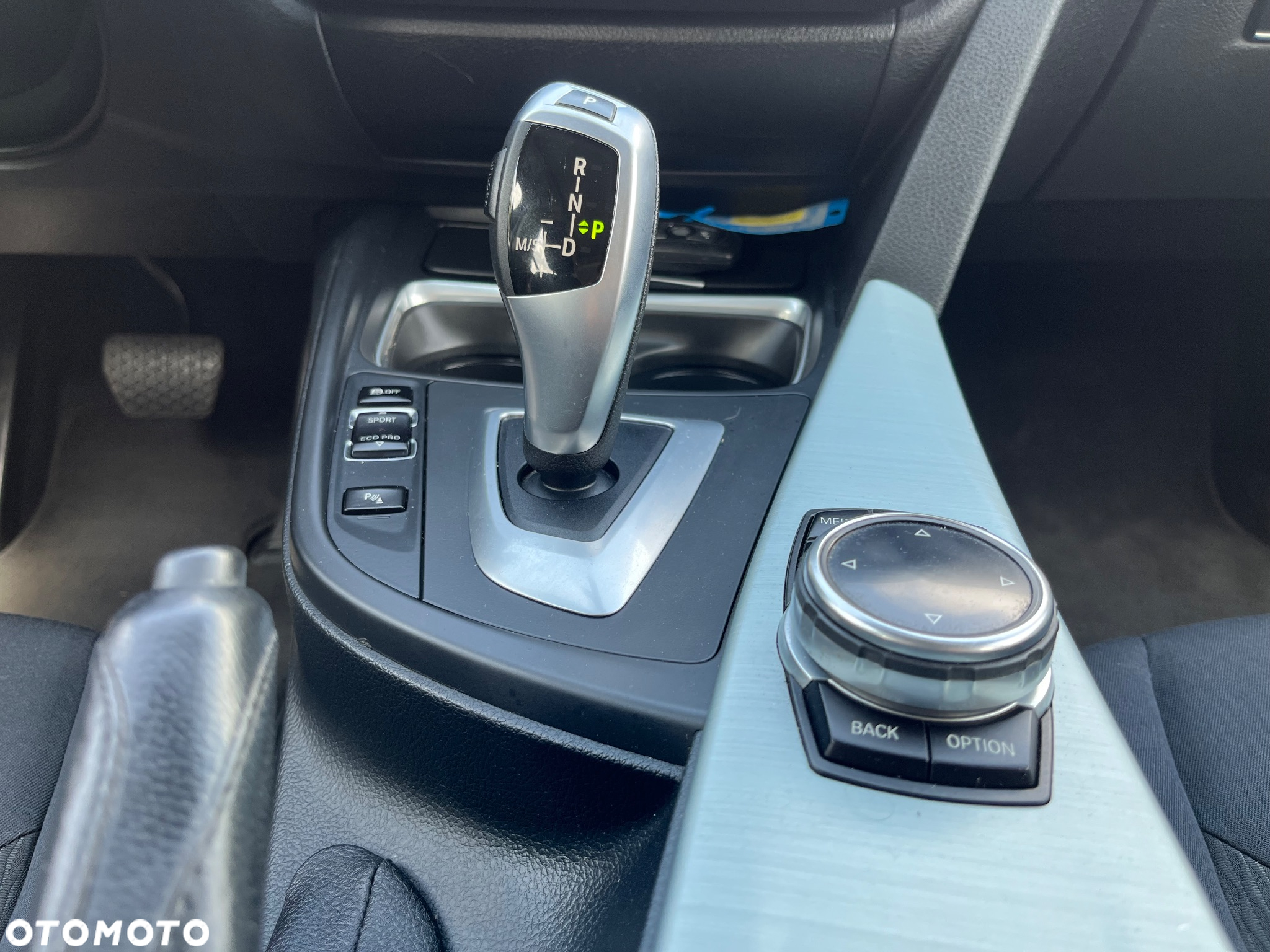 BMW Seria 3 316i Touring Modern Line - 16