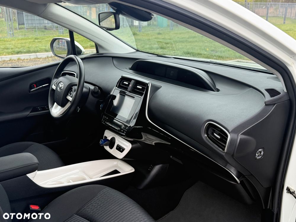 Toyota Prius - 18