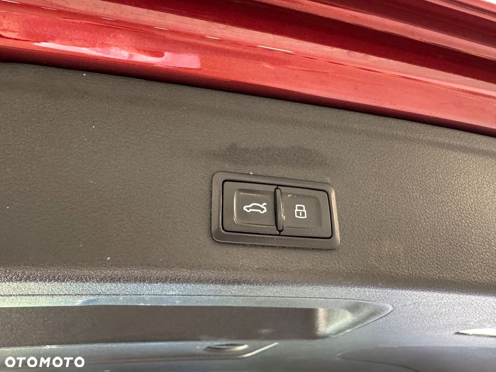 Audi A4 Allroad - 35