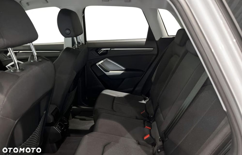 Audi Q3 45 TFSI e S Line S tronic - 17