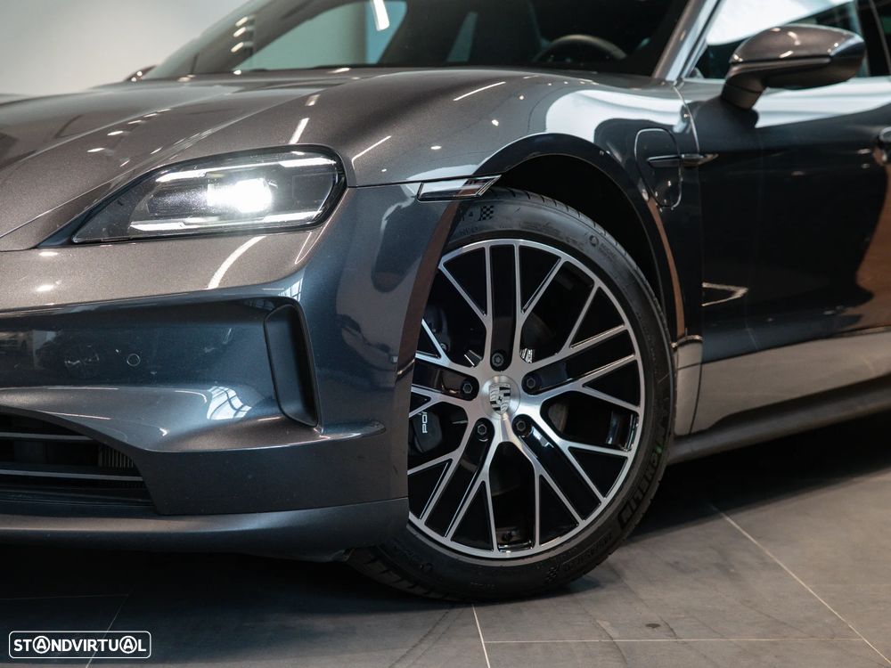 Porsche Taycan Bateria Performance Plus - 41