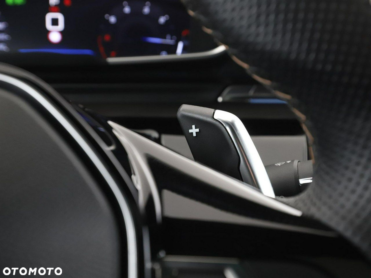 Peugeot 508 1.6 PureTech First Edition S&S EAT8 - 34