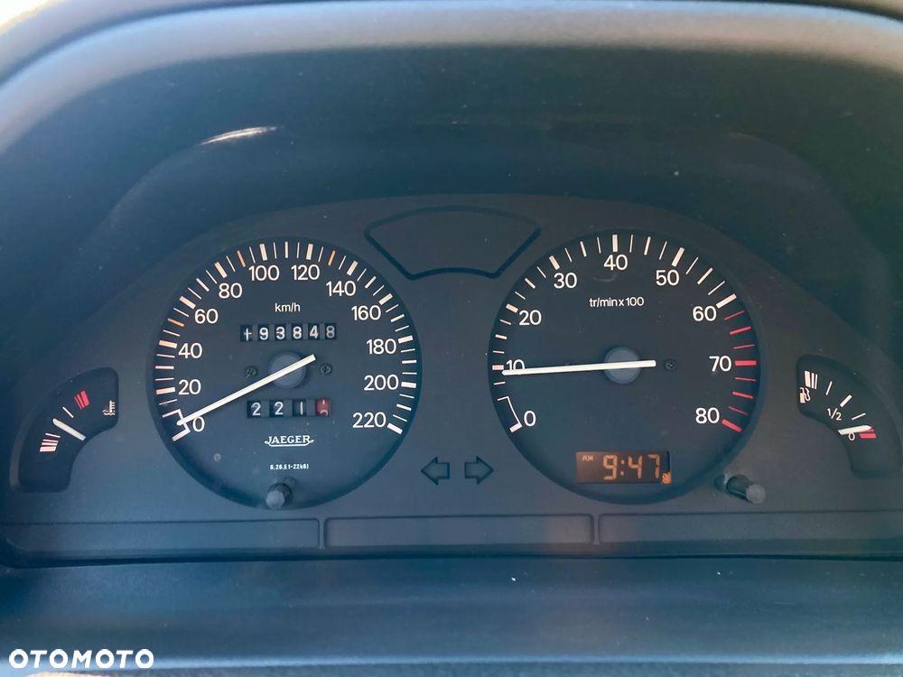Peugeot 106 1.1 Roland Garros - 12