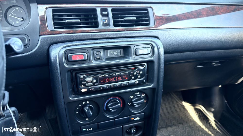 Honda Civic 1.4i S - 8