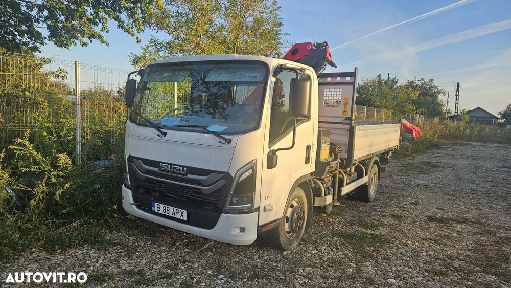 Isuzu M30 - 15