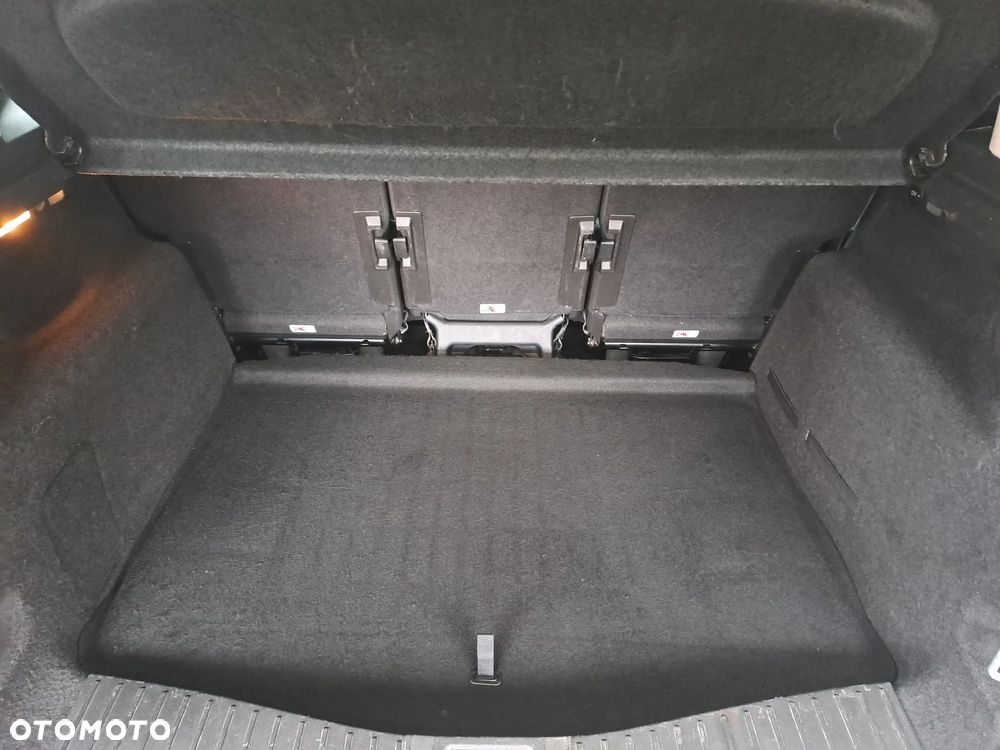 Ford C-MAX - 23
