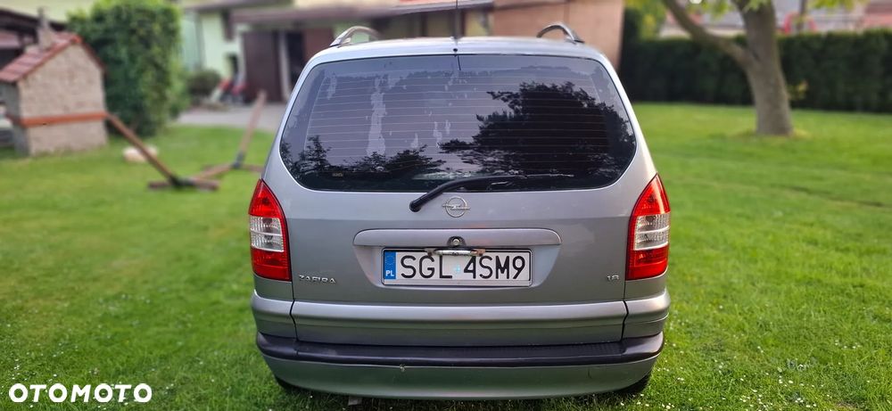 Opel Zafira 1.8 Elegance - 10