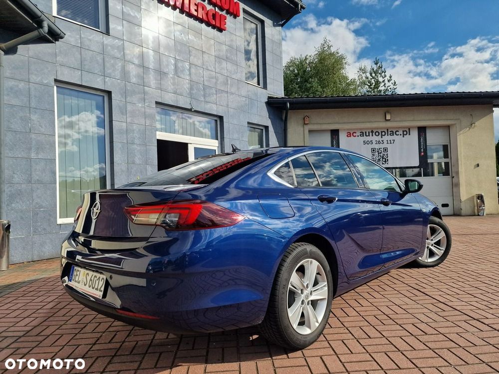 Opel Insignia - 14