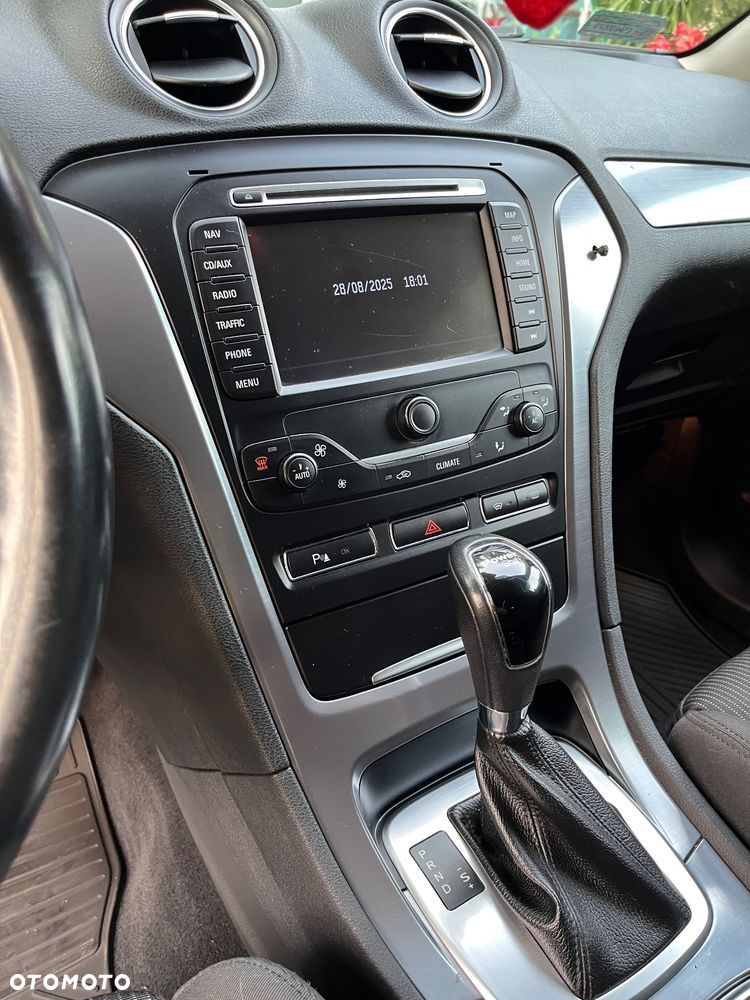 Ford Mondeo 2.0 TDCI Titanium - 13
