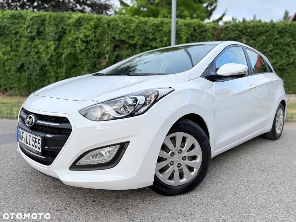 Hyundai i30 1.6 CRDi BlueDrive Premium - 3