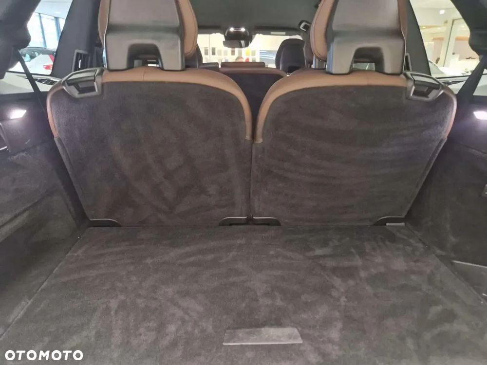Volvo XC 90 D5 AWD Inscription 7os - 23