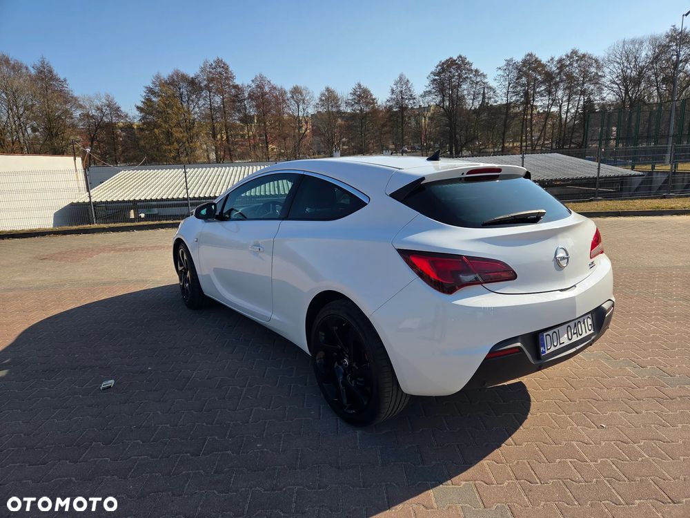 Opel Astra 1.6 D Start/Stop Excite - 6