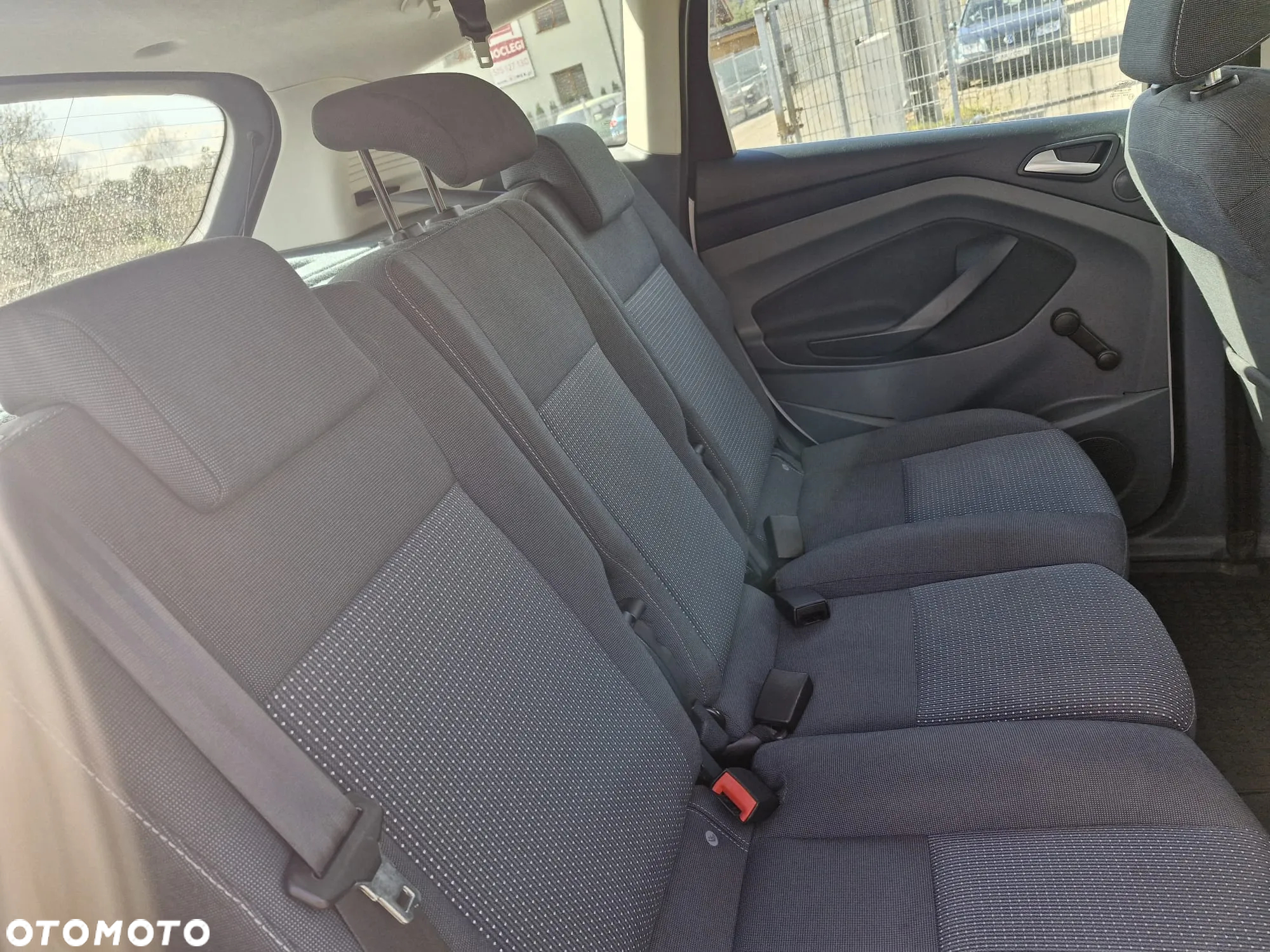 Ford C-MAX 2.0 TDCi Titanium - 10