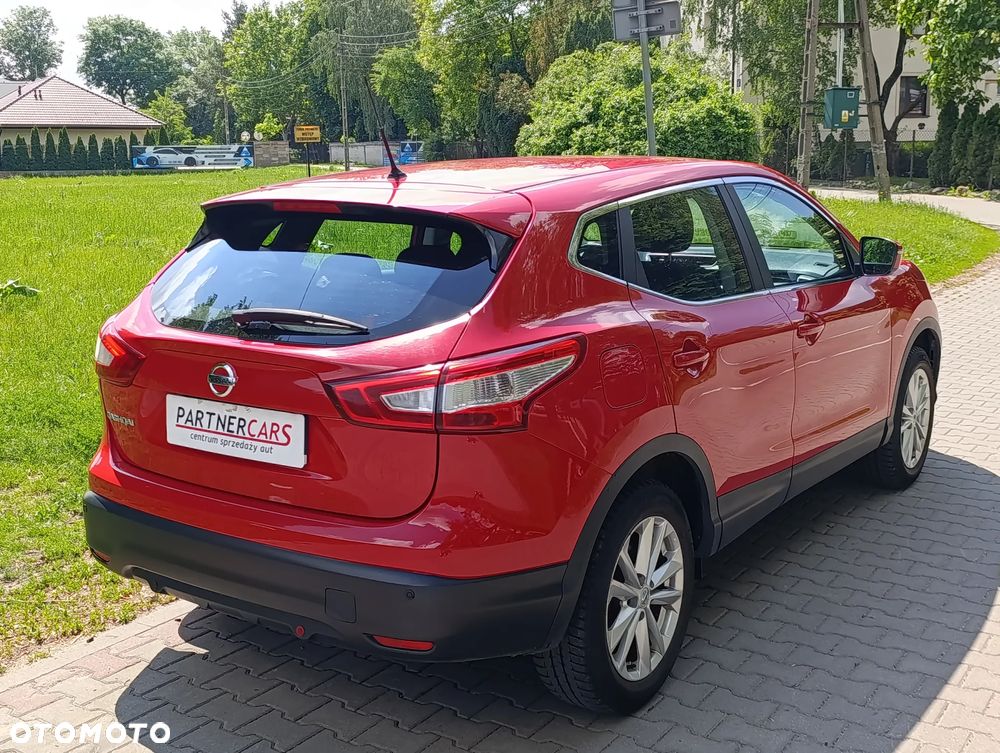 Nissan Qashqai 1.2 DIG-T Acenta EU6 - 7