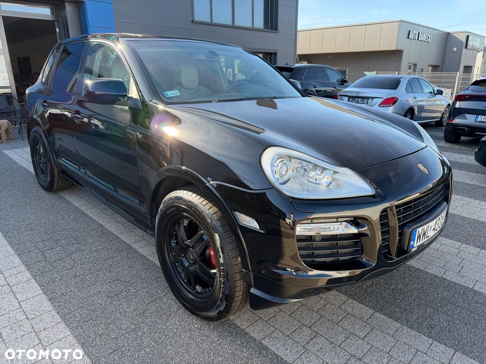 Porsche Cayenne Tiptronic S GTS - 5