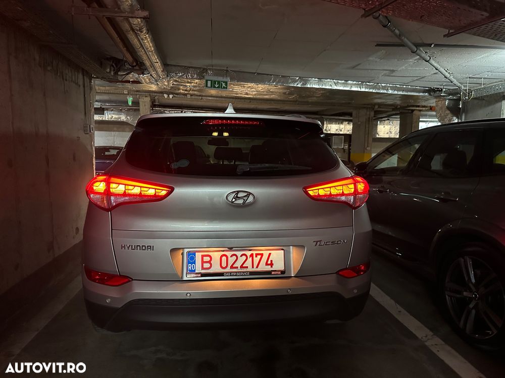 Hyundai Tucson blue 1.7 CRDi 2WD Style - 2