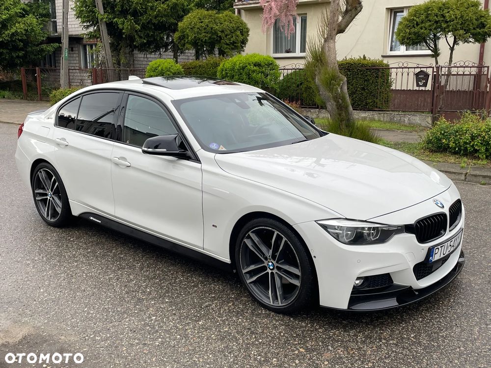 BMW Seria 3 330e iPerformance M Sport - 19