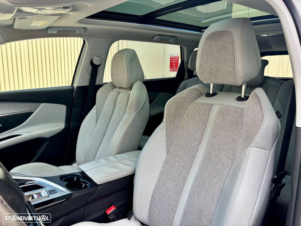 Peugeot 5008 1.5 BlueHDi Allure EAT8 - 28