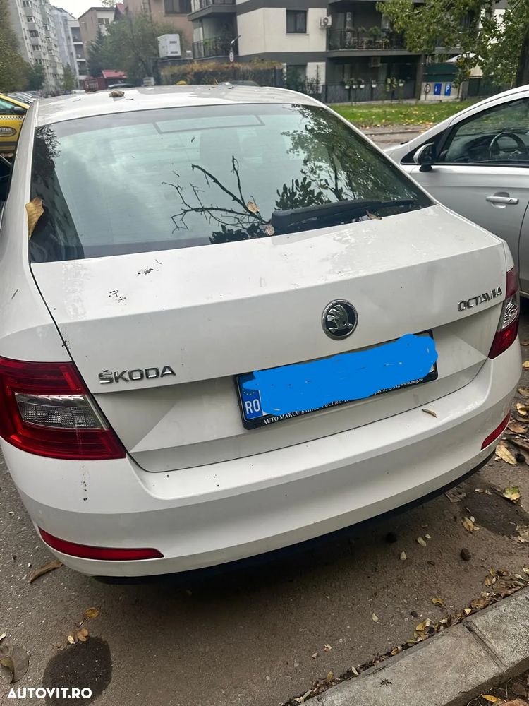 Skoda Octavia 1.6 TDI Ambition - 3