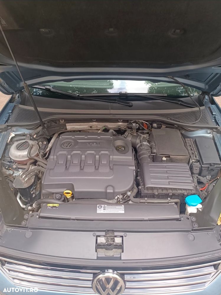 Volkswagen Passat 2.0 TDI DSG Highline - 6