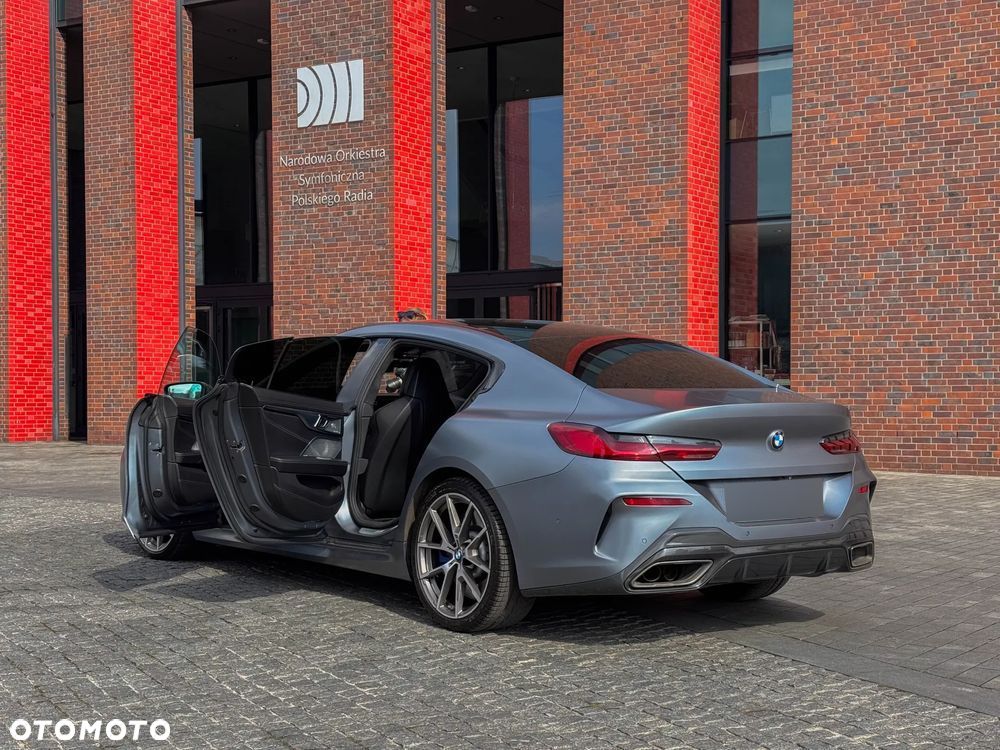 BMW Seria 8 - 1