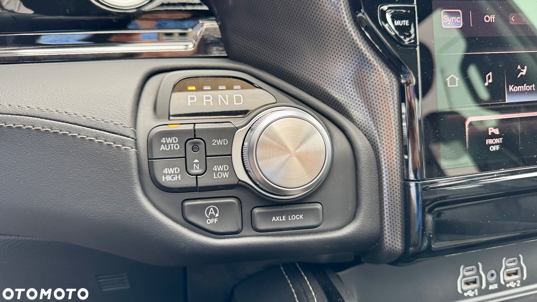 Dodge RAM 1500 5.7 4x4 - 14