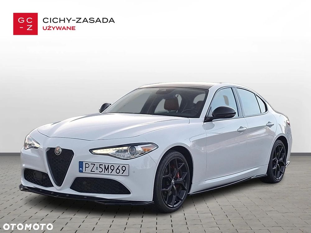 Alfa Romeo Giulia 2.0 Turbo 16V AT8-Q4 Ti