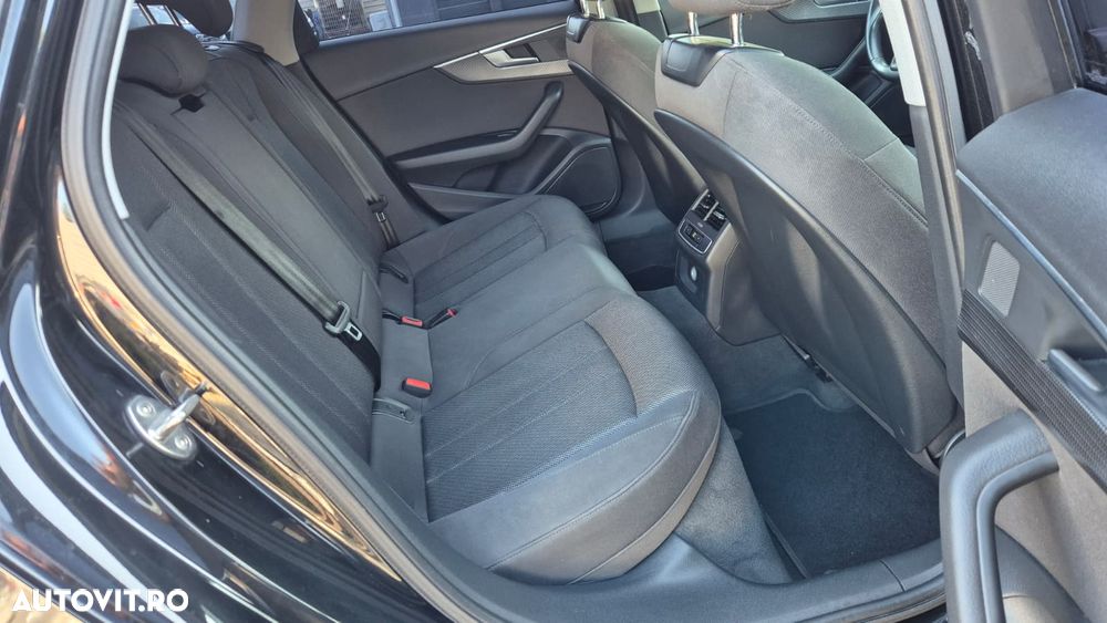 Audi A4 Avant 2.0 TDI S tronic Sport - 19