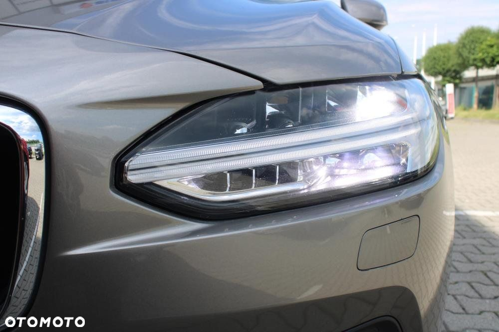 Volvo V90 - 11
