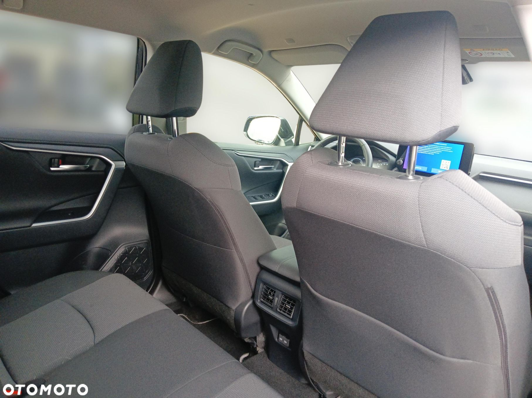 Toyota RAV4 - 12
