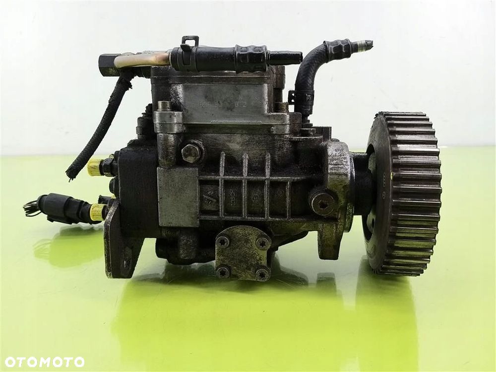 Pompa wtryskowa VW Golf IV 1997-2003 1,9 TDI 038130107B ORYGINAŁ - 1