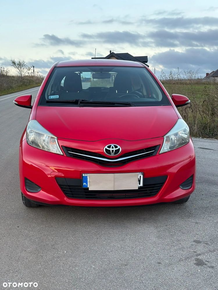 Toyota Yaris - 4