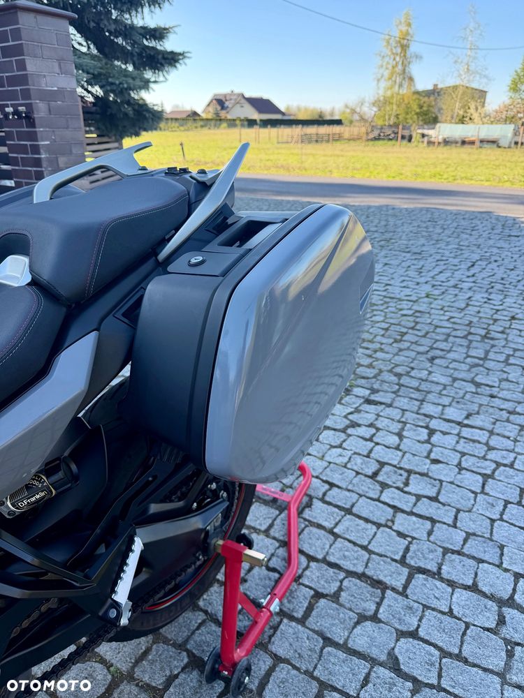 Yamaha Tracer - 22