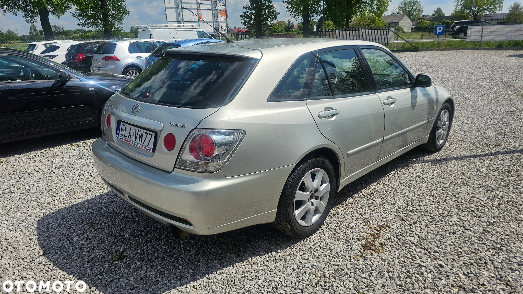 Lexus IS 200 SportCross - 6