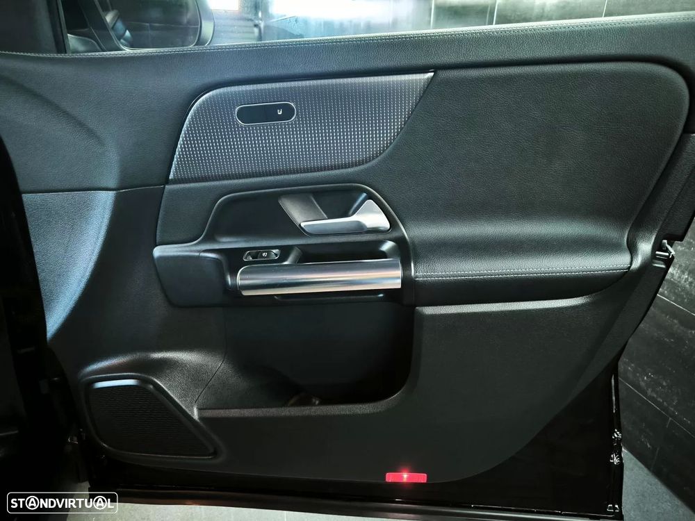 Mercedes-Benz GLA 200 d 8G-DCT Style - 38