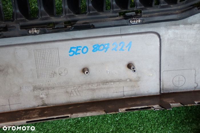 SKODA OCTAVIA III 13-17 zderzak przedni przód - 12