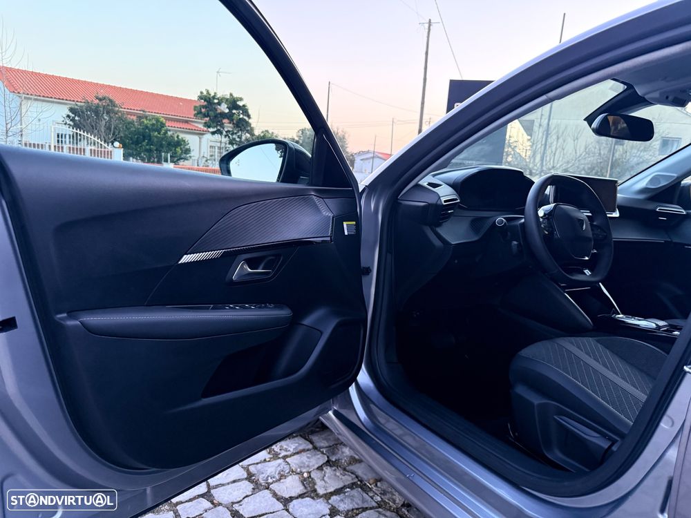 Peugeot e-208 51 kWh Allure - 19