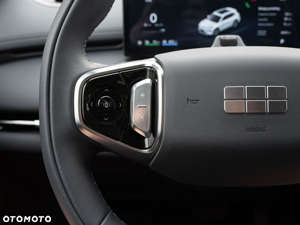 Geely Starray EM-i 1.5 PHEV Pro - 11