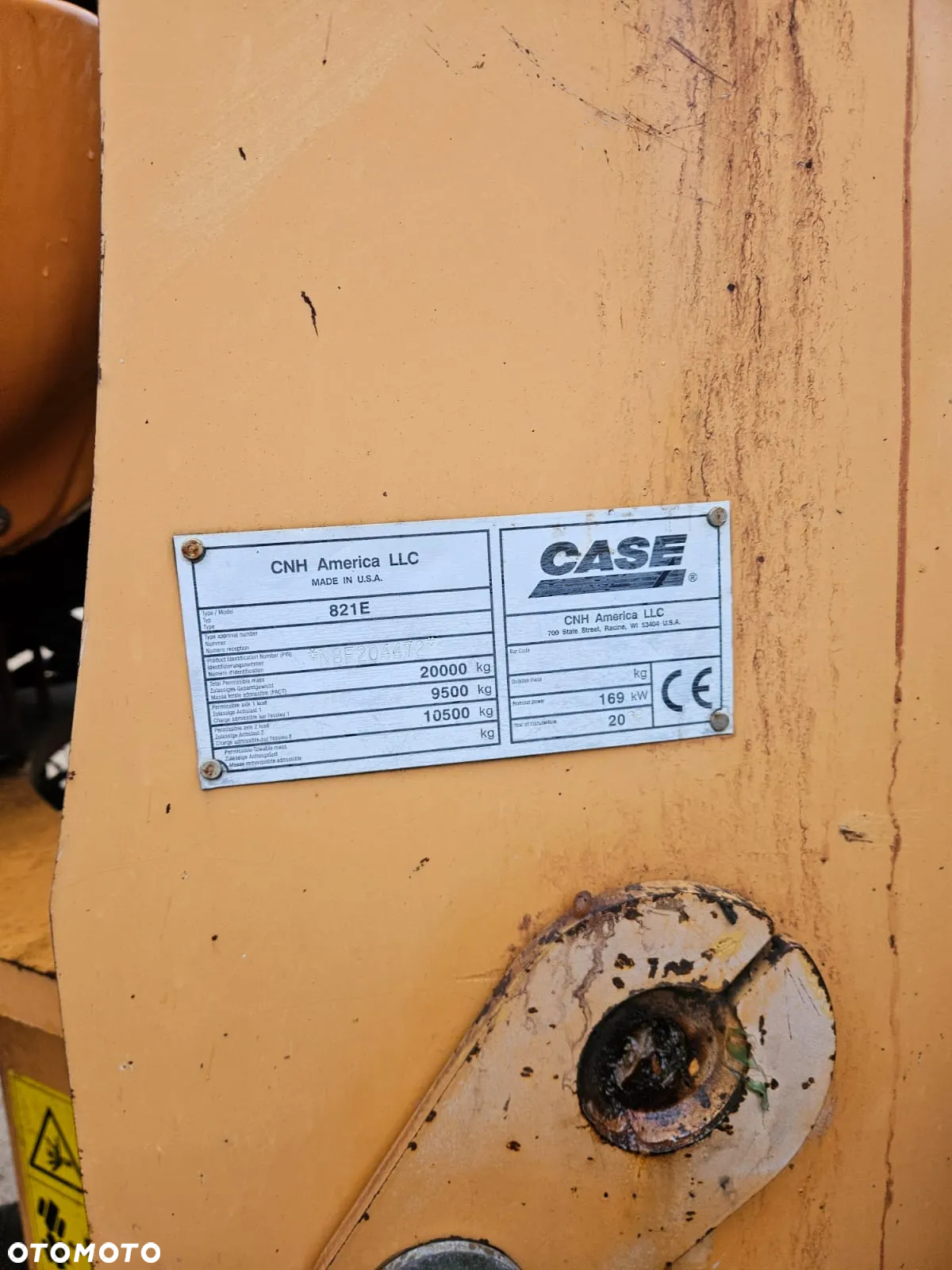 Case 821E - 5