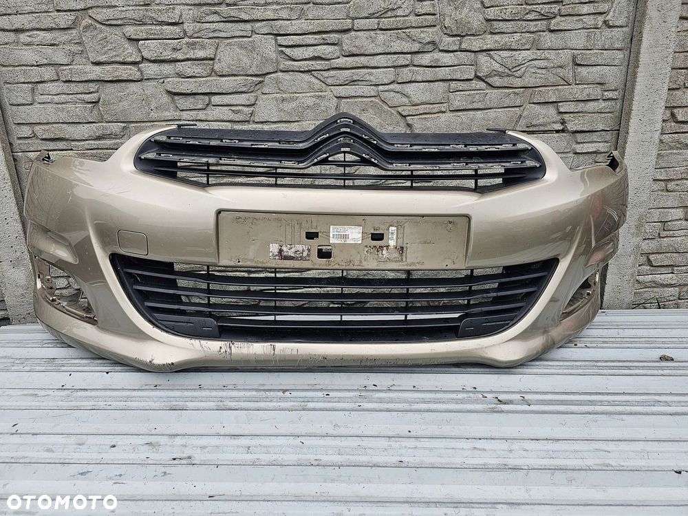 Citroen c4 10r- ZDERZAK PRZOD - 1