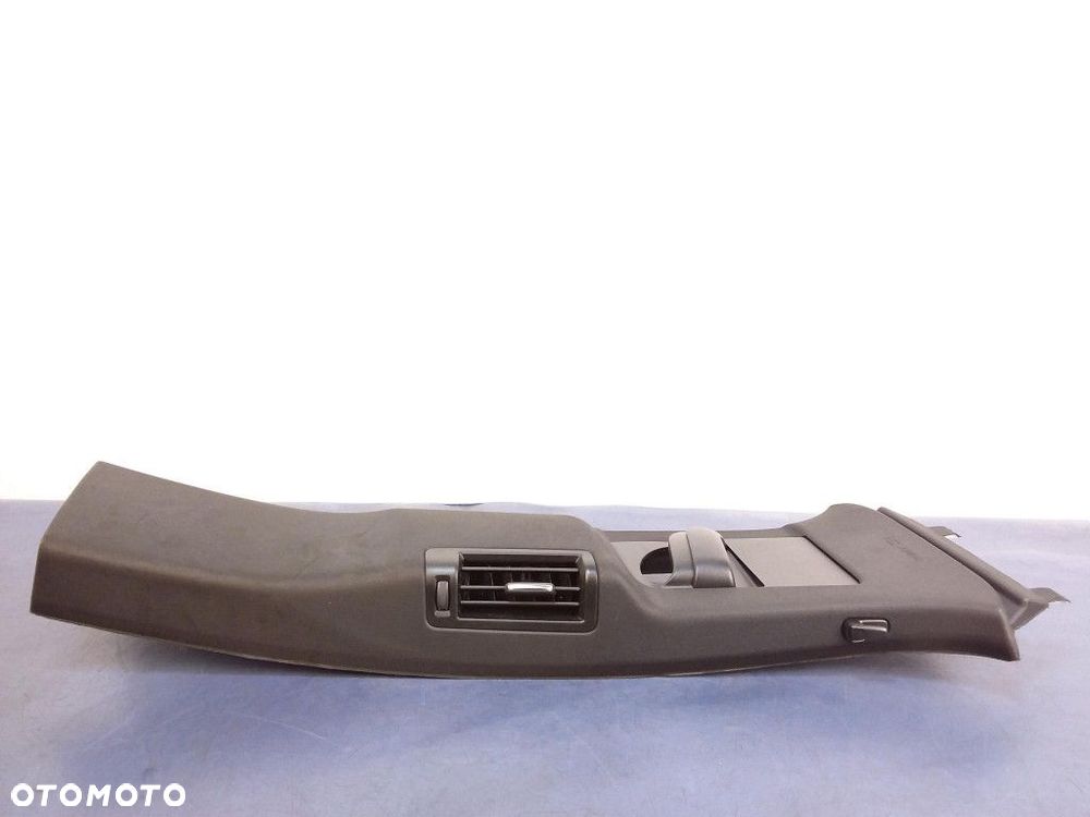 VOLVO XC60 II OSŁONA SŁUPKA ŚRODKOWEGO PRAWA - 3