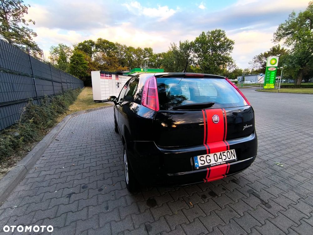 Fiat Grande Punto 1.4 8V - 4