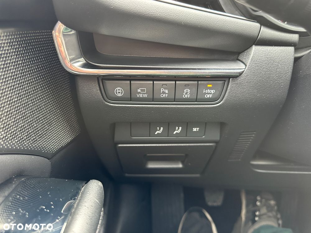 Mazda 3 2.0 mHEV Hikari - 28