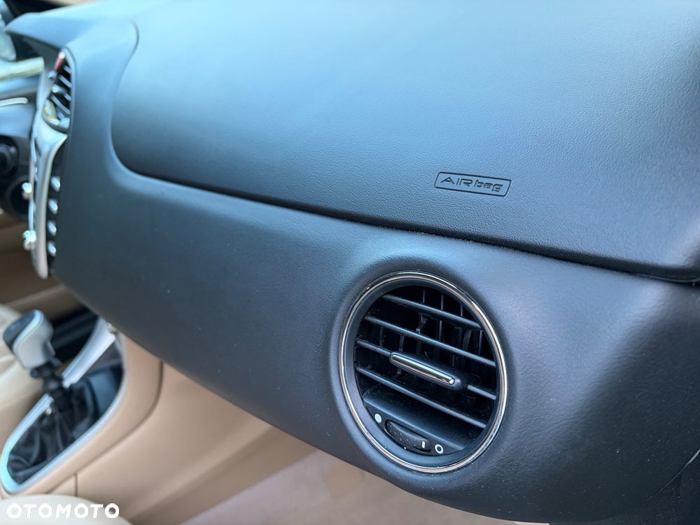 Lancia Delta 1.6 MultiJet 16v Gold - 15