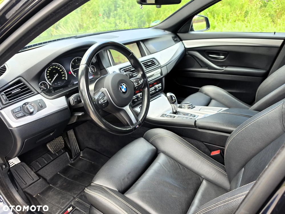BMW Seria 5 525d xDrive - 19