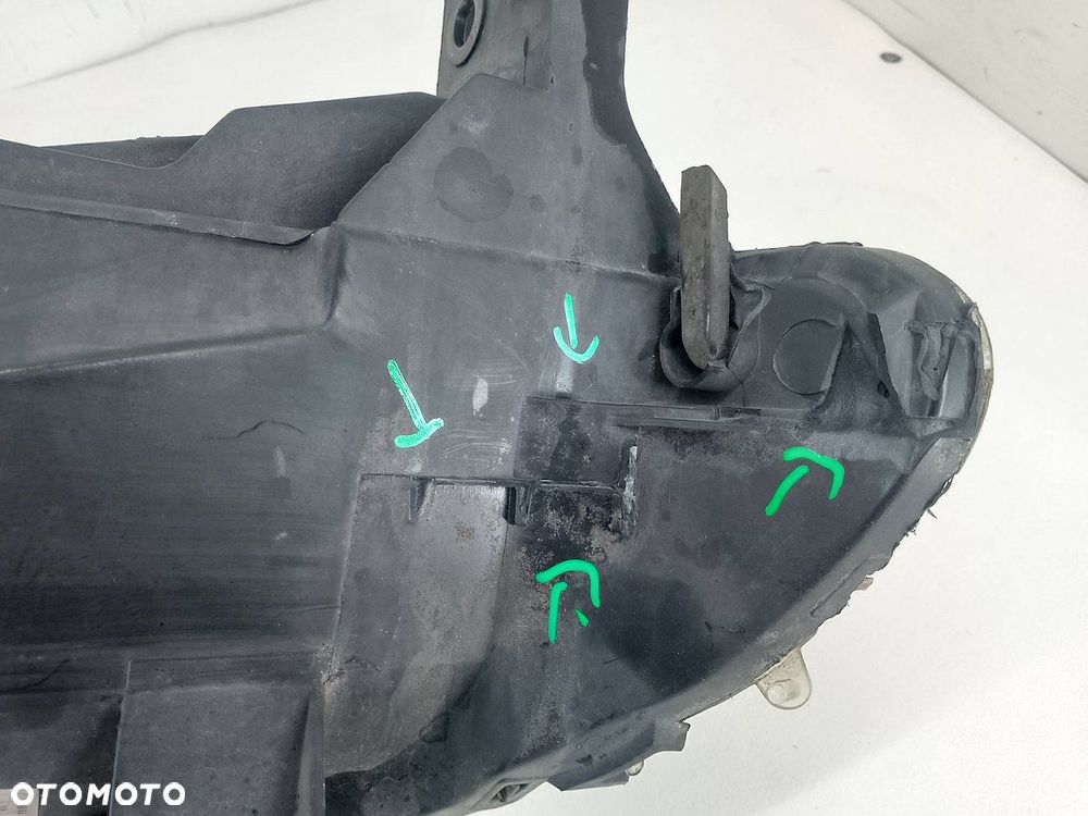 LAMPA PRZÓD PRAWA CITROEN BERLINGO II 9682828180 89318041 - 2