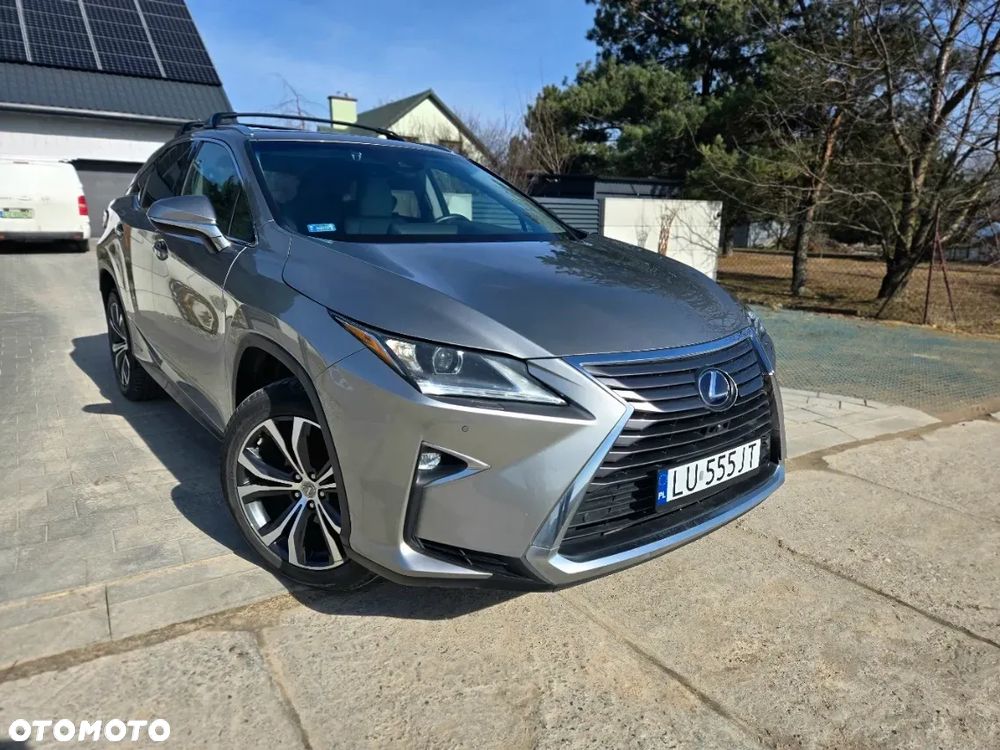 Lexus RX - 21